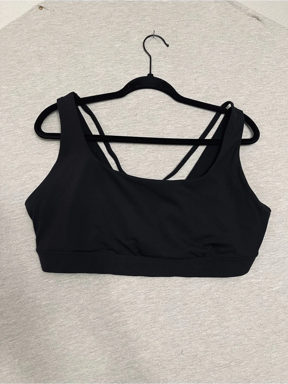 Athleta Black Women's Strappy Sports Bra